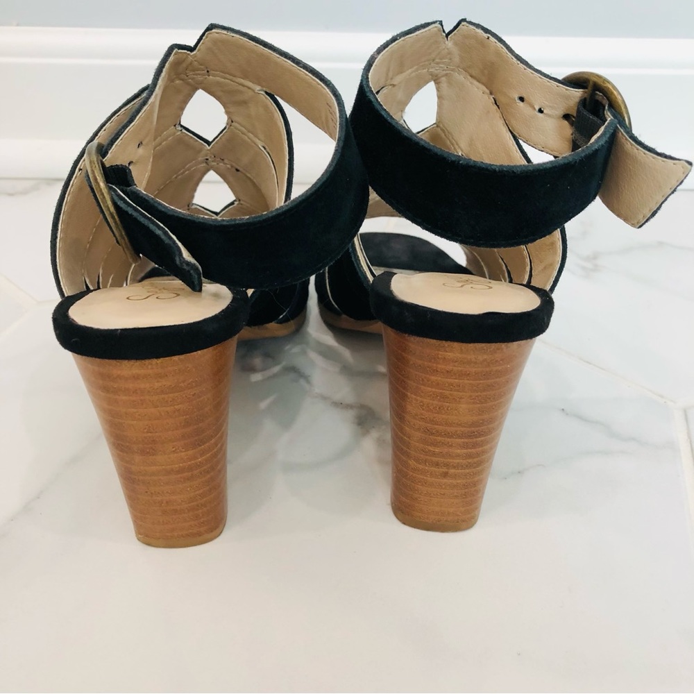 Seychelles Sandals - Picture 4 of 7